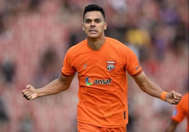 开云-泰山夏季寻枪暗战印尼冠军 不断碰壁后终锁定帕托